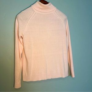 NWOT Soft Turtle Neck Sweater in Pink size Medium